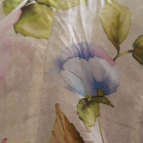 Lia Kes Floral Silk Ruffle Front Blouse Size 8 - Picture 10 of 10